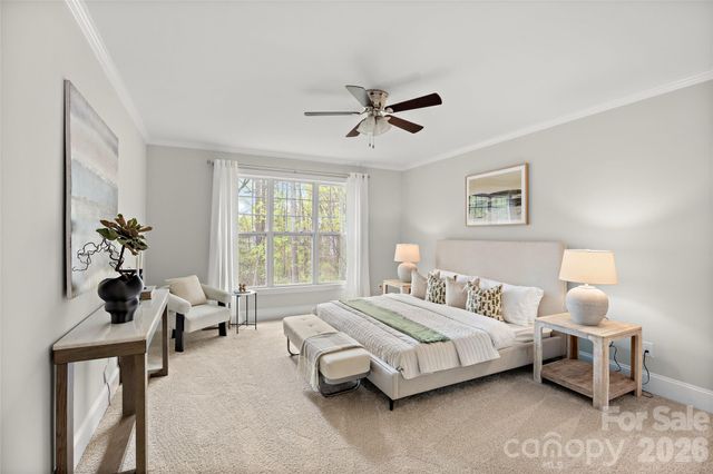 5904 Chalyce Lane, Charlotte, NC 28270