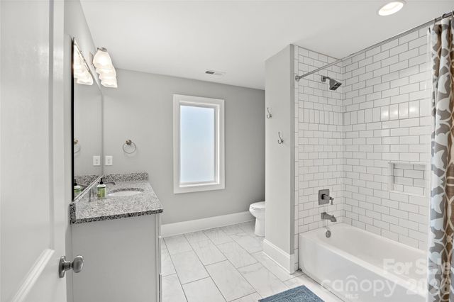 5904 Chalyce Lane, Charlotte, NC 28270