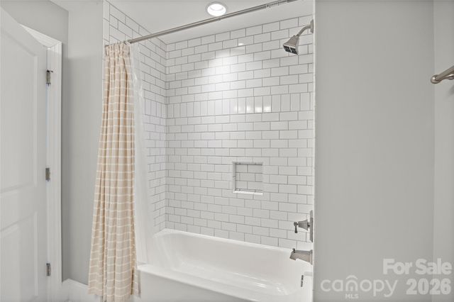 5904 Chalyce Lane, Charlotte, NC 28270