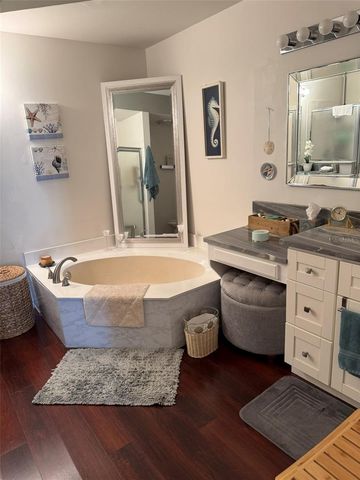 731 MASTERPIECE DRIVE, Sun City Center, FL 33573