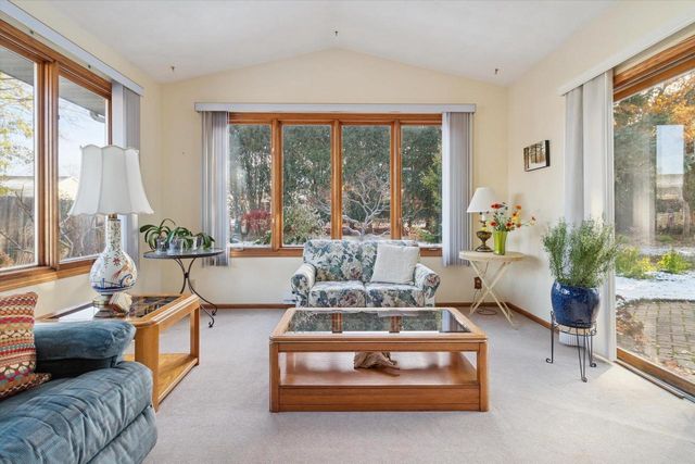 1520 Shannon Drive, Janesville, WI 53546