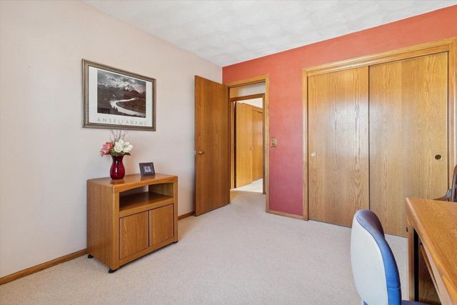 1520 Shannon Drive, Janesville, WI 53546