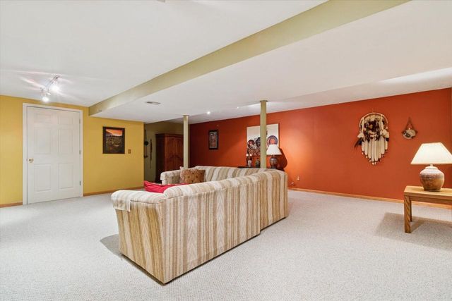 1520 Shannon Drive, Janesville, WI 53546