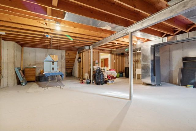 1520 Shannon Drive, Janesville, WI 53546