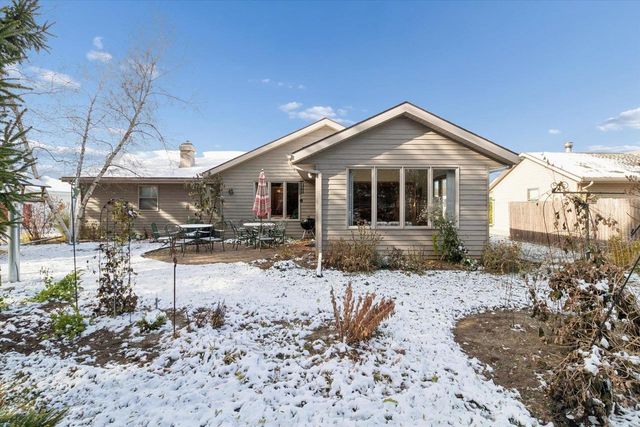 1520 Shannon Drive, Janesville, WI 53546