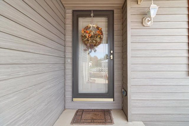 1520 Shannon Drive, Janesville, WI 53546