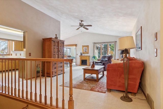 1520 Shannon Drive, Janesville, WI 53546