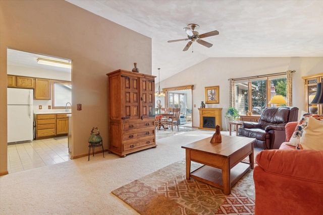 1520 Shannon Drive, Janesville, WI 53546