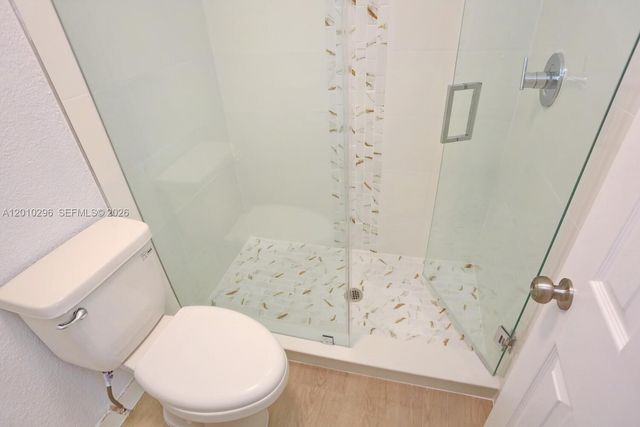 8120 SW 4th Ct, North Lauderdale, FL 33068