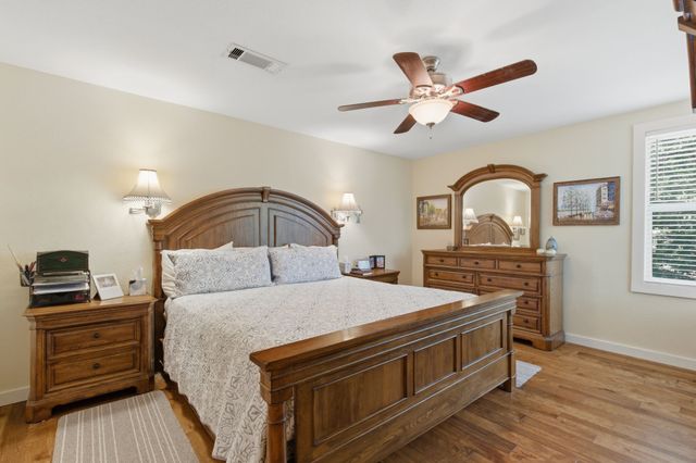 232 El Lago Road, Chico, TX 76431