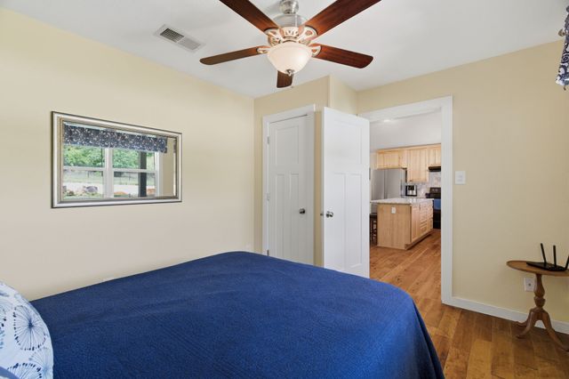 232 El Lago Road, Chico, TX 76431