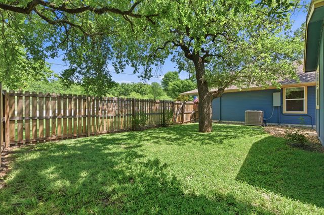 232 El Lago Road, Chico, TX 76431