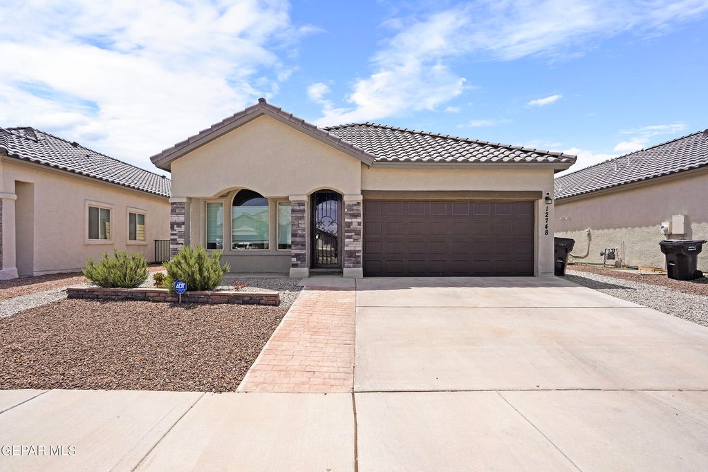 12748 MONMOUTH Avenue, El Paso, TX 79928