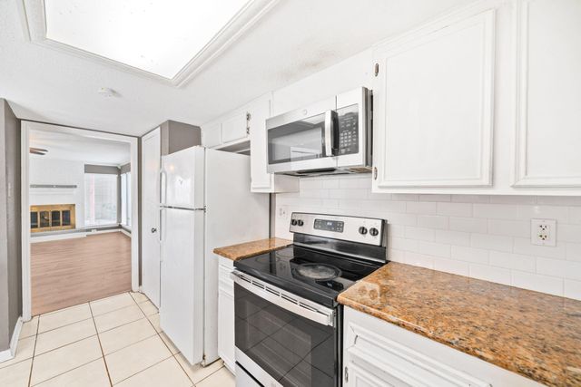 7716 Challie Lane 7716, Houston, TX 77088
