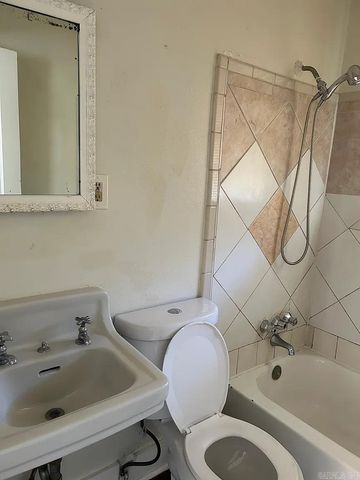 4608 Grand Avenue, Little Rock, AR 72204