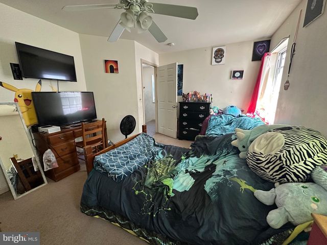 49 N CHURCH ST N, Ephrata, PA 17522