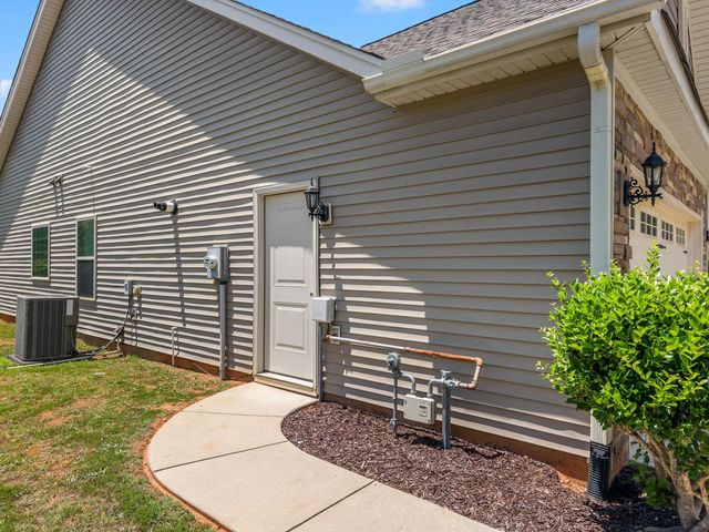 278 E Pyrenees Drive, Lyman, SC 29365