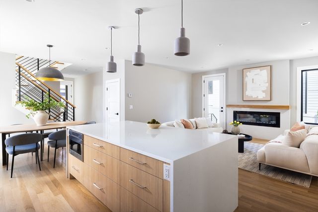 354 Linwood Ave, Newton, MA 02460