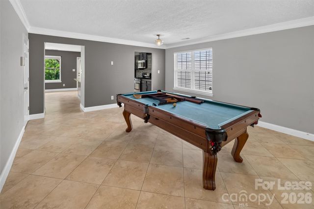 10745 Glenluce Avenue, Charlotte, NC 28213