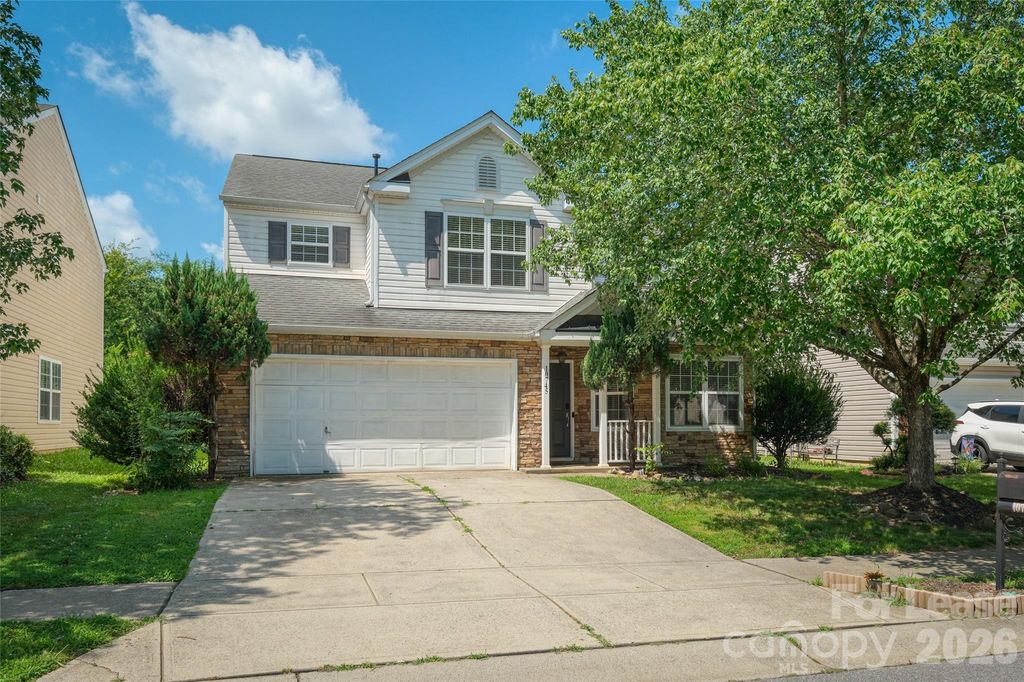 10745 Glenluce Avenue, Charlotte, NC 28213