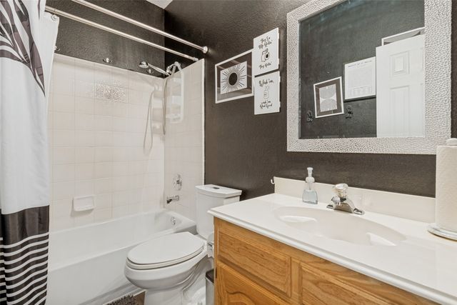 3401 Lochaven Drive, Rowlett, TX 75088