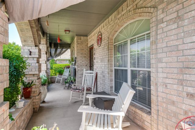 3401 Lochaven Drive, Rowlett, TX 75088
