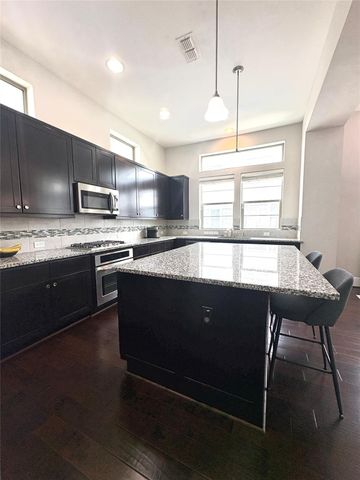 3111 Mitchell Landing Court, Houston, TX 77025