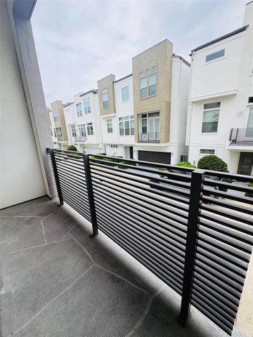 3111 Mitchell Landing Court, Houston, TX 77025