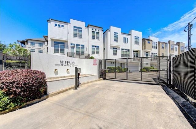 3111 Mitchell Landing Court, Houston, TX 77025