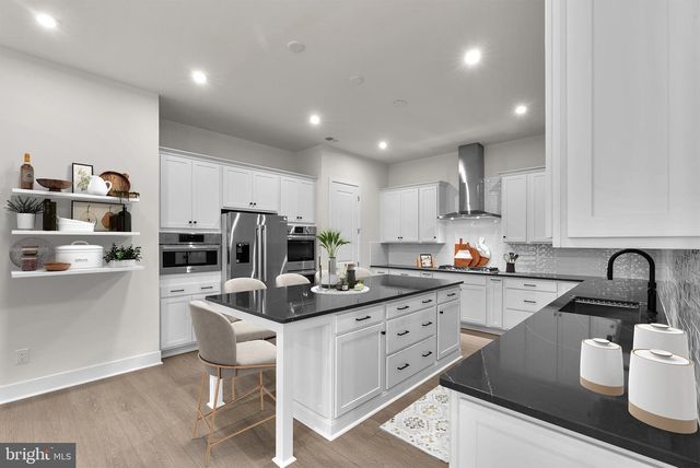 44490 COALPORT TER, Ashburn, VA 20147