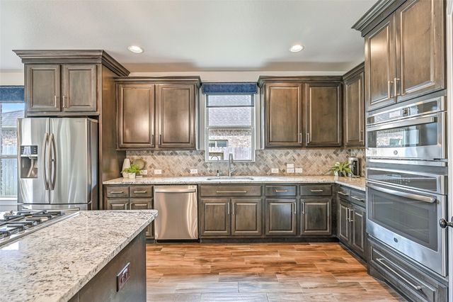 2433 Prairie Mist Lane, Friendswood, TX 77546