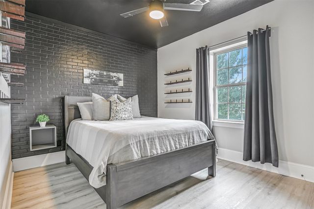 2433 Prairie Mist Lane, Friendswood, TX 77546
