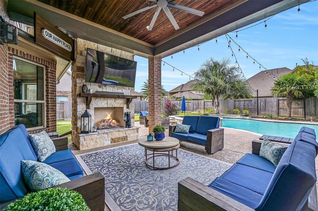 2433 Prairie Mist Lane, Friendswood, TX 77546