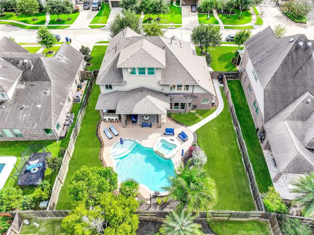 2433 Prairie Mist Lane, Friendswood, TX 77546