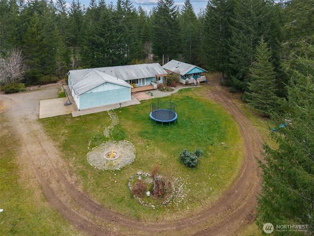 10 E Mooreview Lane E, Shelton, WA 98584