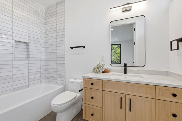 1702 W 30th ST, Austin, TX 78703