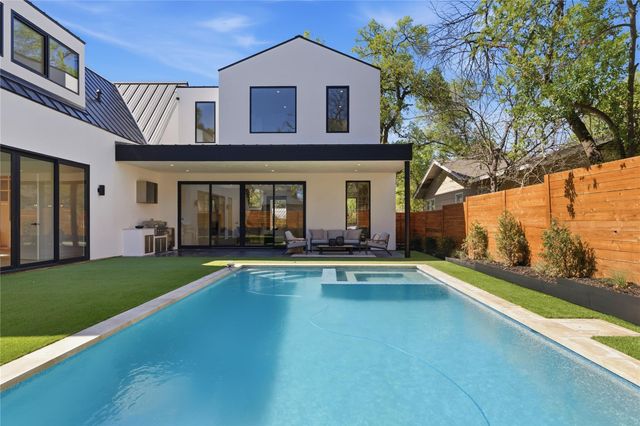 1702 W 30th ST, Austin, TX 78703