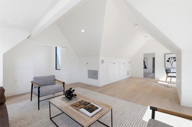 1702 W 30th ST, Austin, TX 78703