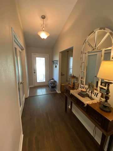 2113 Salamanca Street, Navarre, FL 32566