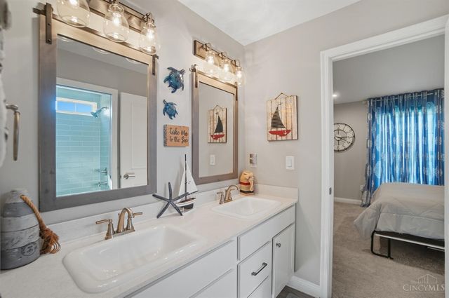 9907 Kensington Lane, Deerfield Twp., OH 45040