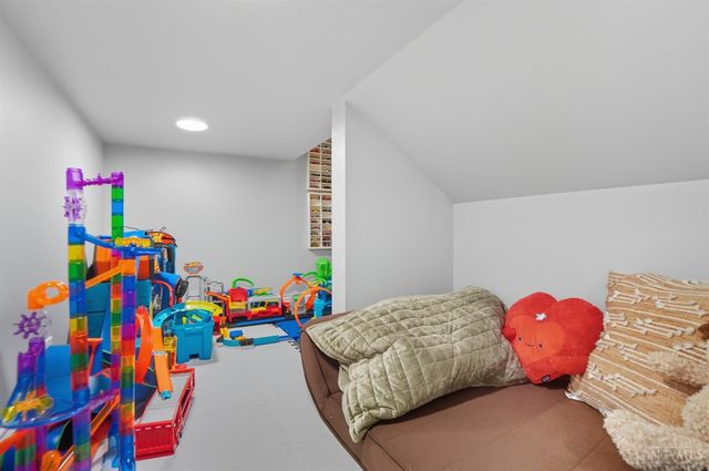 9907 Kensington Lane, Deerfield Twp., OH 45040