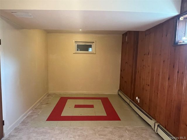 80 Roberts Lane, Yonkers, NY 10701