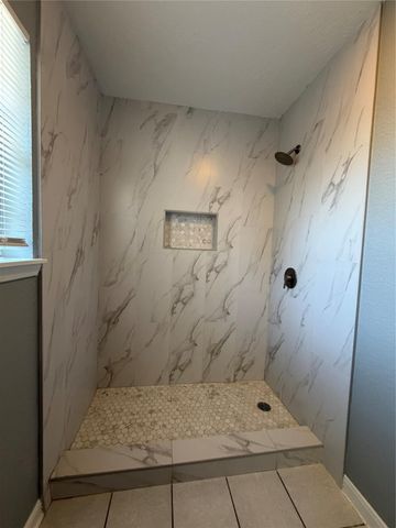 703 Bayview Drive, El Lago, TX 77586