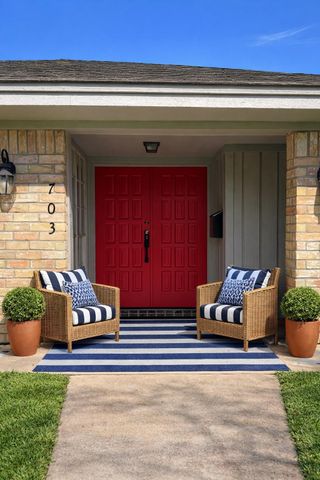 703 Bayview Drive, El Lago, TX 77586