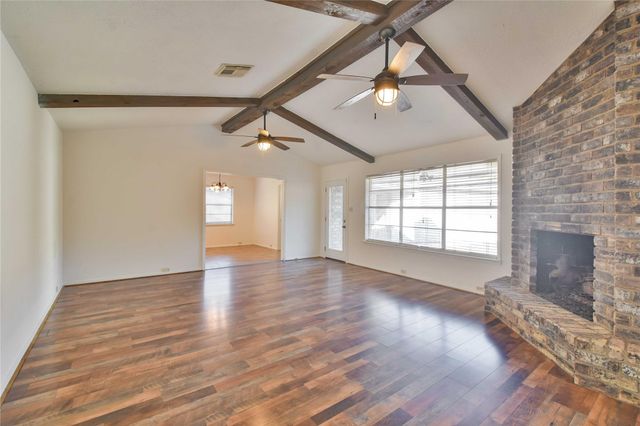 703 Bayview Drive, El Lago, TX 77586