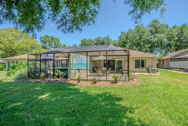 6431 LAURELWOOD DRIVE, Zephyrhills, FL 33542