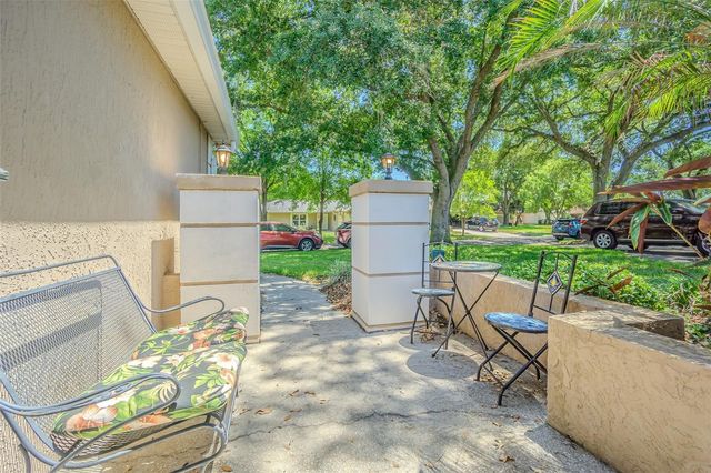 6431 LAURELWOOD DRIVE, Zephyrhills, FL 33542