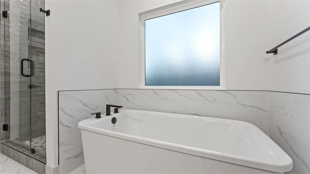 13 Coylton Lane, Bella Vista, AR 72715