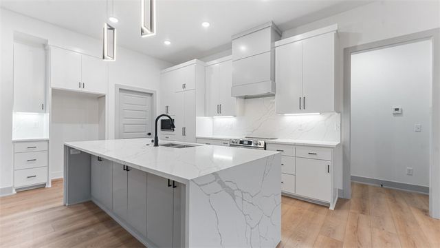 13 Coylton Lane, Bella Vista, AR 72715