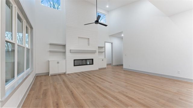 13 Coylton Lane, Bella Vista, AR 72715